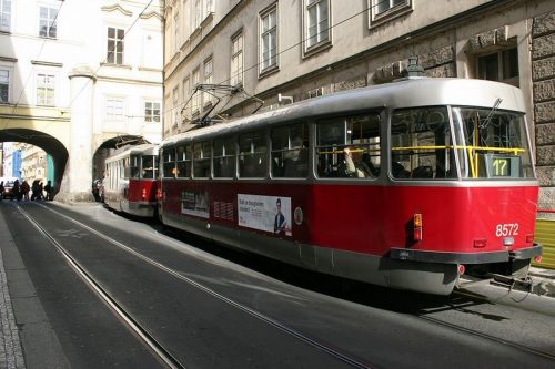 Tranvía por el centro de Praga