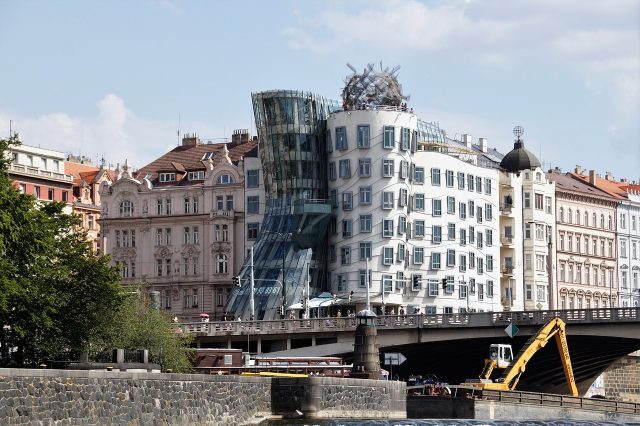 La Casa Danzante de Praga.